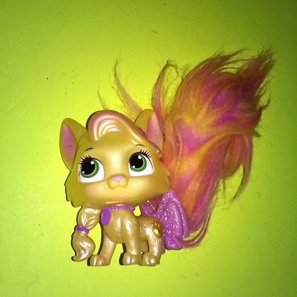 Disney Princess Doll Palace Pets Furry Summer Cat & Matey Puppy - Picture 3 of 6